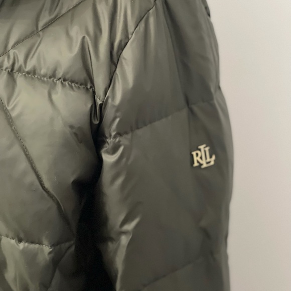 Lauren Ralph Lauren Faux Fur Trim Hooded Puffer Jacket In Litchfield Loden NWT - Picture 5 of 16